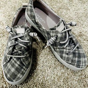 Sperry Women's Crest Vibe Seasonal Sneaker Plaid leather
